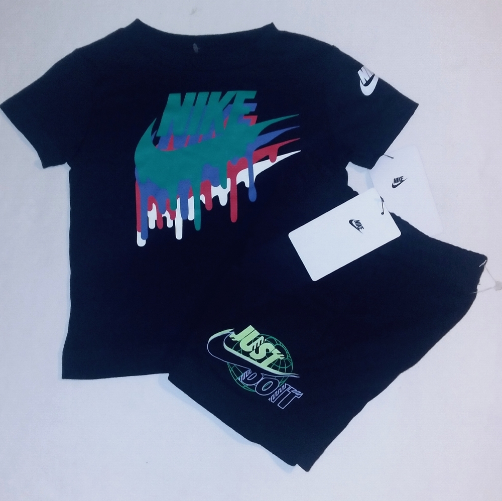 Nike Boys Toddler 2pc Short & Tee Set- 2T